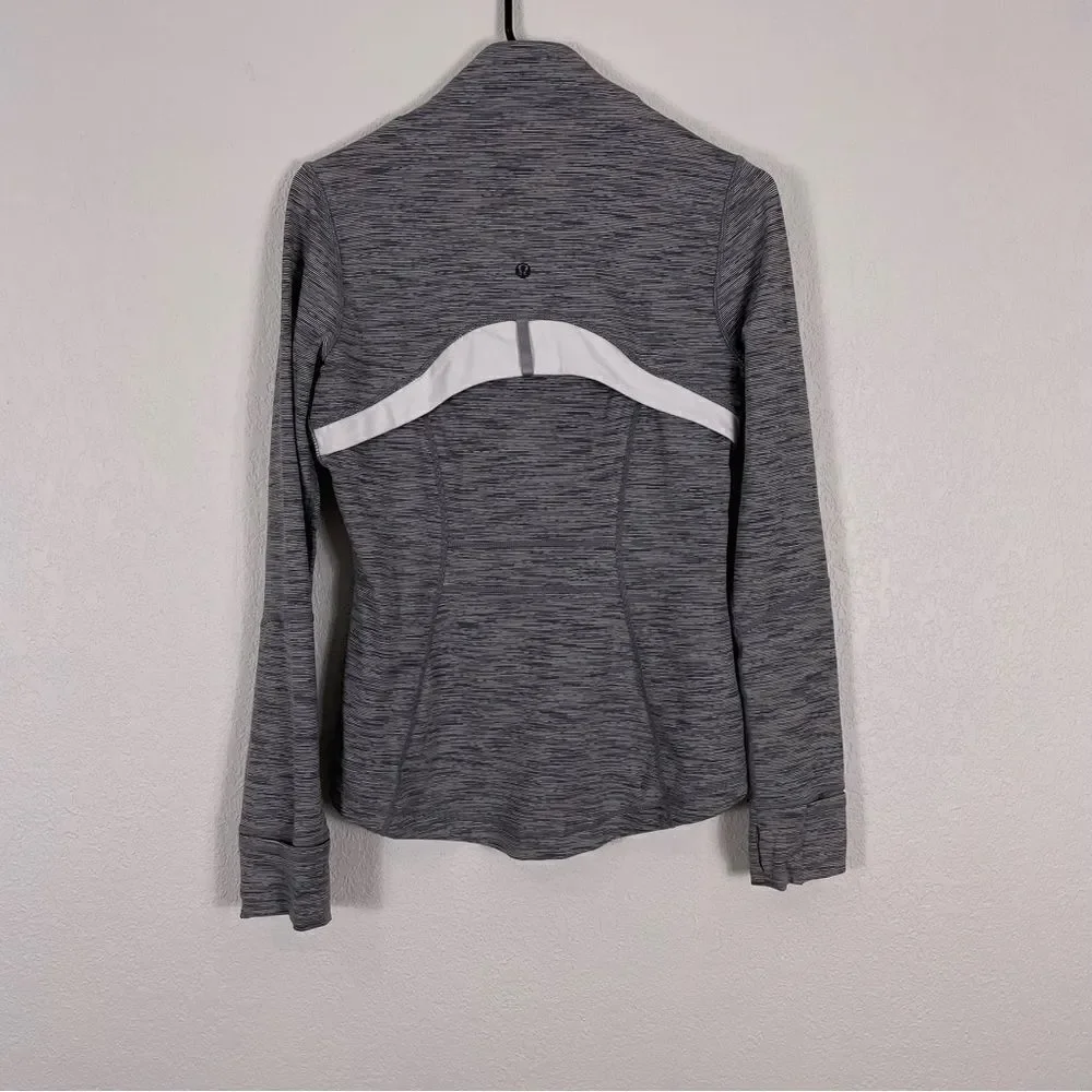 Lululemon Striped Grey & White Zip Up Work‎ Out Define Jacket Size 8